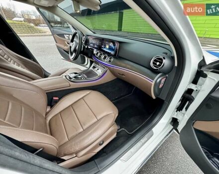 Мерседес Е-Класс, объемом двигателя 1.95 л и пробегом 99 тыс. км за 31900 $, фото 44 на Automoto.ua