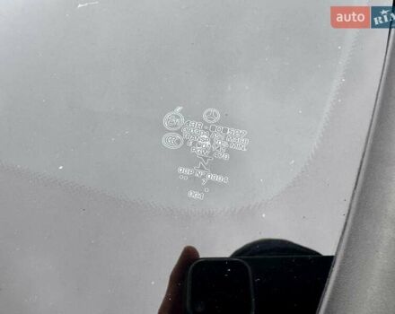 Мерседес Е-Класс, объемом двигателя 1.95 л и пробегом 99 тыс. км за 31900 $, фото 27 на Automoto.ua