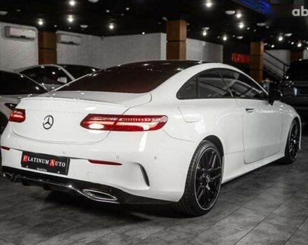 Мерседес Е-Класс, объемом двигателя 3 л и пробегом 88 тыс. км за 37900 $, фото 3 на Automoto.ua