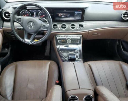 Мерседес Е-Класс, объемом двигателя 2 л и пробегом 115 тыс. км за 16800 $, фото 12 на Automoto.ua
