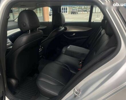 Мерседес Е-Класс, объемом двигателя 2 л и пробегом 360 тыс. км за 15990 $, фото 17 на Automoto.ua