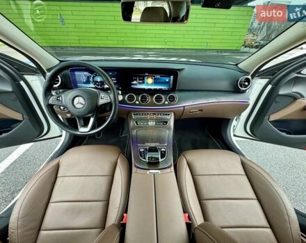 Мерседес Е-Класс, объемом двигателя 1.95 л и пробегом 99 тыс. км за 31900 $, фото 51 на Automoto.ua