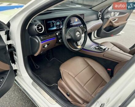 Мерседес Е-Класс, объемом двигателя 1.95 л и пробегом 99 тыс. км за 31900 $, фото 28 на Automoto.ua