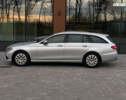 Мерседес Е-Клас, об'ємом двигуна 2 л та пробігом 360 тис. км за 15990 $, фото 12 на Automoto.ua