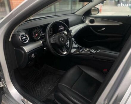 Мерседес Е-Клас, об'ємом двигуна 2 л та пробігом 360 тис. км за 15990 $, фото 15 на Automoto.ua