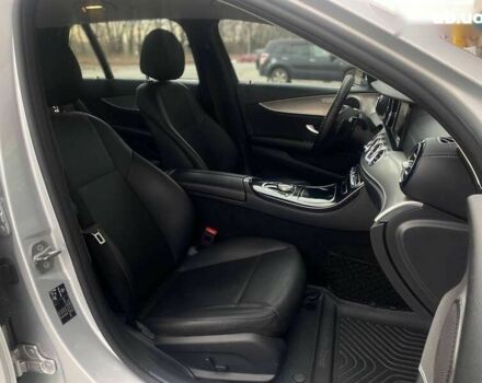 Мерседес Е-Клас, об'ємом двигуна 2 л та пробігом 360 тис. км за 15990 $, фото 22 на Automoto.ua