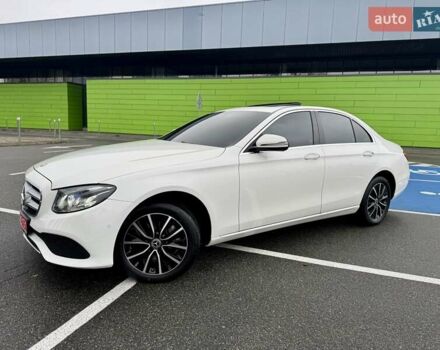 Мерседес Е-Класс, объемом двигателя 1.95 л и пробегом 99 тыс. км за 31900 $, фото 4 на Automoto.ua
