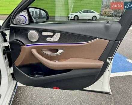 Мерседес Е-Класс, объемом двигателя 1.95 л и пробегом 99 тыс. км за 31900 $, фото 47 на Automoto.ua