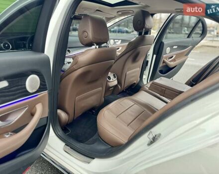 Мерседес Е-Класс, объемом двигателя 1.95 л и пробегом 99 тыс. км за 31900 $, фото 39 на Automoto.ua