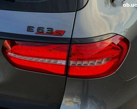 Мерседес Е-Класс, объемом двигателя 4 л и пробегом 70 тыс. км за 62500 $, фото 26 на Automoto.ua