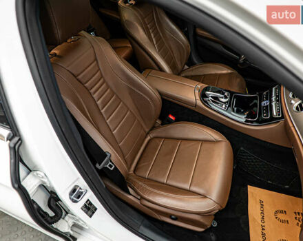 Мерседес Е-Клас, об'ємом двигуна 1.6 л та пробігом 97 тис. км за 28578 $, фото 19 на Automoto.ua