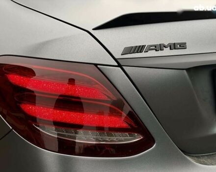 Мерседес Е-Клас, об'ємом двигуна 4 л та пробігом 55 тис. км за 72990 $, фото 7 на Automoto.ua