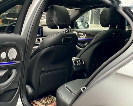 Мерседес Е-Клас, об'ємом двигуна 4 л та пробігом 55 тис. км за 72990 $, фото 16 на Automoto.ua