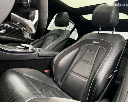 Мерседес Е-Клас, об'ємом двигуна 4 л та пробігом 55 тис. км за 72990 $, фото 29 на Automoto.ua