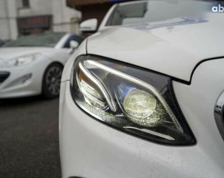 Мерседес Е-Класс, объемом двигателя 2 л и пробегом 25 тыс. км за 27800 $, фото 5 на Automoto.ua