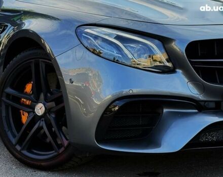 Мерседес Е-Класс, объемом двигателя 4 л и пробегом 70 тыс. км за 65900 $, фото 14 на Automoto.ua