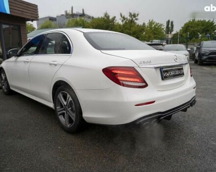 Мерседес Е-Класс, объемом двигателя 2 л и пробегом 25 тыс. км за 27800 $, фото 9 на Automoto.ua