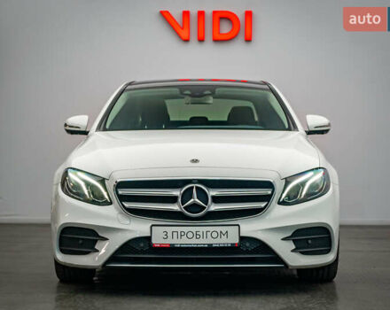 Мерседес Е-Клас, об'ємом двигуна 1.6 л та пробігом 97 тис. км за 28578 $, фото 4 на Automoto.ua