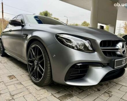 Мерседес Е-Класс, объемом двигателя 4 л и пробегом 17 тыс. км за 96500 $, фото 11 на Automoto.ua