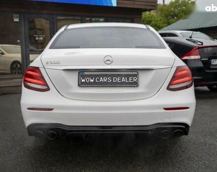 Мерседес Е-Класс, объемом двигателя 2 л и пробегом 25 тыс. км за 27800 $, фото 8 на Automoto.ua