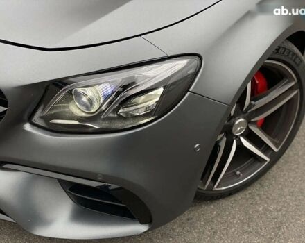 Мерседес Е-Клас, об'ємом двигуна 4 л та пробігом 55 тис. км за 72990 $, фото 10 на Automoto.ua
