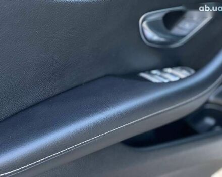 Мерседес Е-Клас, об'ємом двигуна 2 л та пробігом 94 тис. км за 30990 $, фото 27 на Automoto.ua