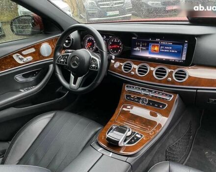 Мерседес Е-Клас, об'ємом двигуна 2 л та пробігом 41 тис. км за 30500 $, фото 9 на Automoto.ua