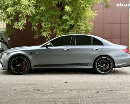 Мерседес Е-Класс, объемом двигателя 4 л и пробегом 17 тыс. км за 96500 $, фото 21 на Automoto.ua