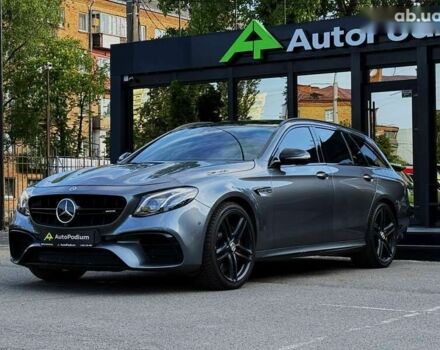 Мерседес Е-Класс, объемом двигателя 4 л и пробегом 70 тыс. км за 65900 $, фото 1 на Automoto.ua