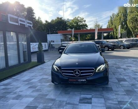 Мерседес Е-Класс, объемом двигателя 2 л и пробегом 184 тыс. км за 27000 $, фото 6 на Automoto.ua