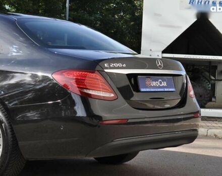 Мерседес Е-Класс, объемом двигателя 2 л и пробегом 170 тыс. км за 28500 $, фото 12 на Automoto.ua