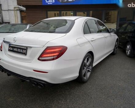 Мерседес Е-Класс, объемом двигателя 2 л и пробегом 25 тыс. км за 27800 $, фото 10 на Automoto.ua