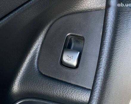 Мерседес Е-Класс, объемом двигателя 2 л и пробегом 94 тыс. км за 29790 $, фото 28 на Automoto.ua