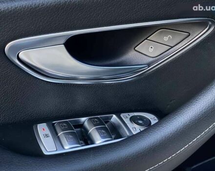 Мерседес Е-Клас, об'ємом двигуна 2 л та пробігом 94 тис. км за 30990 $, фото 26 на Automoto.ua
