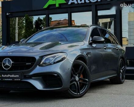 Мерседес Е-Класс, объемом двигателя 4 л и пробегом 70 тыс. км за 65900 $, фото 8 на Automoto.ua