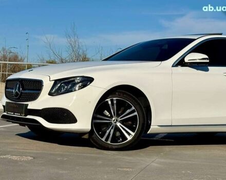 Мерседес Е-Класс, объемом двигателя 2 л и пробегом 186 тыс. км за 31990 $, фото 7 на Automoto.ua