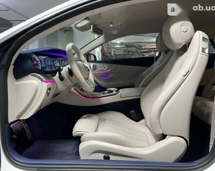 Мерседес Е-Клас, об'ємом двигуна 2 л та пробігом 25 тис. км за 52500 $, фото 23 на Automoto.ua