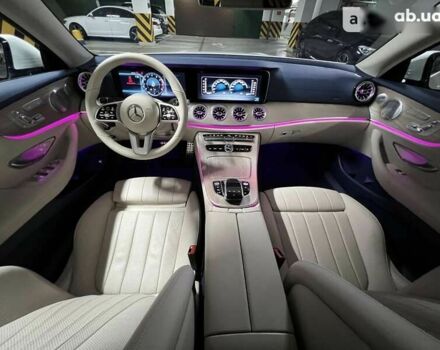 Мерседес Е-Клас, об'ємом двигуна 2 л та пробігом 25 тис. км за 52500 $, фото 28 на Automoto.ua