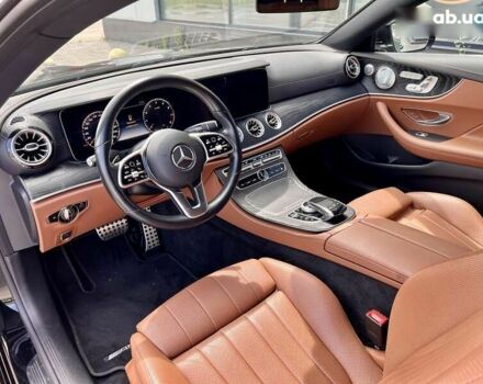 Мерседес Е-Класс, объемом двигателя 3 л и пробегом 47 тыс. км за 39999 $, фото 21 на Automoto.ua