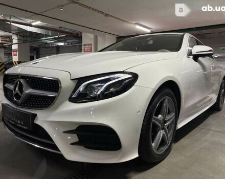 Мерседес Е-Клас, об'ємом двигуна 2 л та пробігом 25 тис. км за 52500 $, фото 4 на Automoto.ua