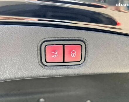 Мерседес Е-Класс, объемом двигателя 3 л и пробегом 47 тыс. км за 39999 $, фото 15 на Automoto.ua