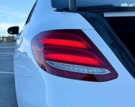 Мерседес Е-Класс, объемом двигателя 2 л и пробегом 186 тыс. км за 31990 $, фото 20 на Automoto.ua