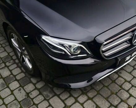 Мерседес Е-Класс, объемом двигателя 1.6 л и пробегом 54 тыс. км за 35500 $, фото 2 на Automoto.ua