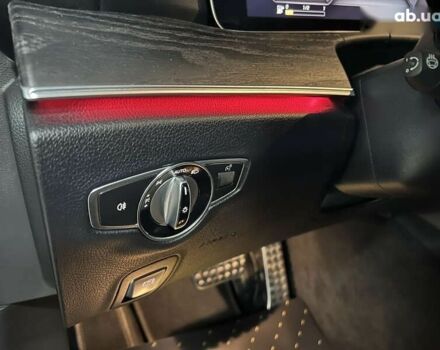 Мерседес Е-Класс, объемом двигателя 3 л и пробегом 25 тыс. км за 46500 $, фото 29 на Automoto.ua