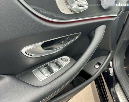 Мерседес Е-Класс, объемом двигателя 3 л и пробегом 25 тыс. км за 46500 $, фото 20 на Automoto.ua