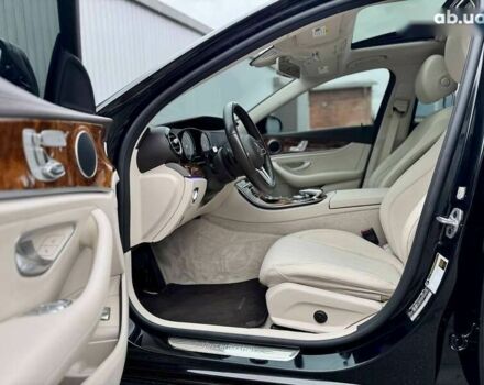 Мерседес Е-Клас, об'ємом двигуна 2 л та пробігом 72 тис. км за 36700 $, фото 23 на Automoto.ua