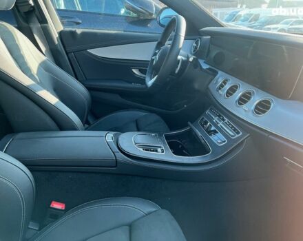 Мерседес Е-Класс, объемом двигателя 3 л и пробегом 5 тыс. км за 69381 $, фото 32 на Automoto.ua