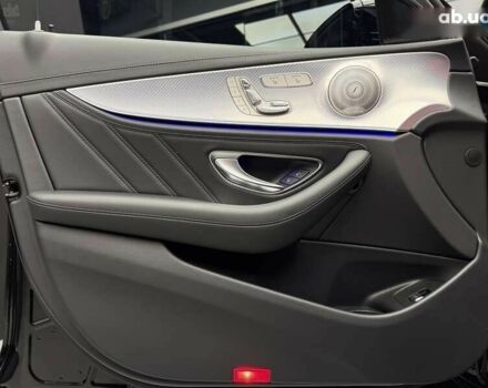 Мерседес Е-Класс, объемом двигателя 4 л и пробегом 47 тыс. км за 113900 $, фото 24 на Automoto.ua