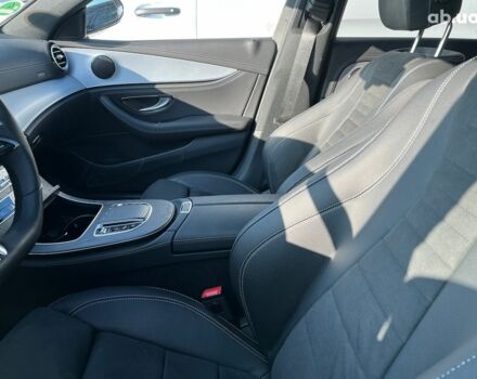 Мерседес Е-Класс, объемом двигателя 3 л и пробегом 5 тыс. км за 69381 $, фото 13 на Automoto.ua