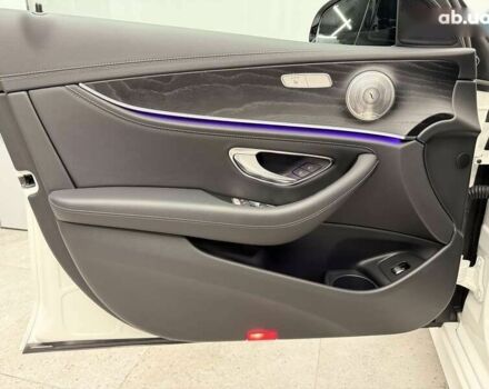 Мерседес Е-Клас, об'ємом двигуна 2 л та пробігом 76 тис. км за 49990 $, фото 18 на Automoto.ua